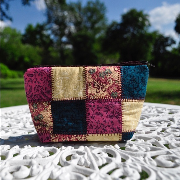 Simply Quilted Handbags - Handmade Quilted Cosmetic Bag
